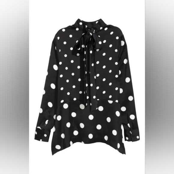 NWT H&M Size 2 Black Polka Peplum Satiny Blouse - Picture 3 of 5